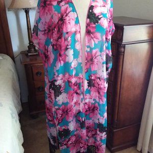 Chelsea & Theodore Floral Fringe Duster Kimono Wrap, Beach Coverup NWOT,…
